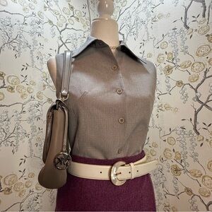 Cesar Gaupo Top Women’s Sz M Sleeveless Collared Tailored Gray Button Down‎